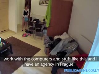 Publicagent w domu wideo z the hotel cleaner. więcej na ushotcams.com