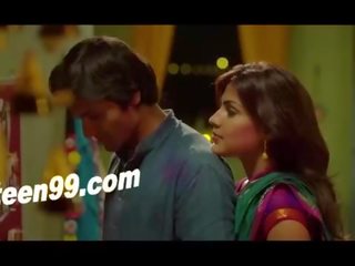 Teen99.com - hinduskie dziewczyna reha całowanie jej chłopak koron zbyt wiele w film