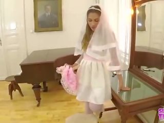 Trailer&num;2 طفل nicols غش في لها suitor قبل زفاف